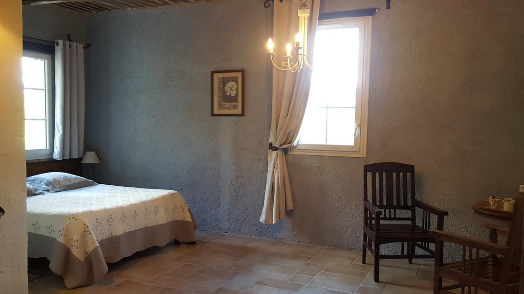 Domaine De Bertrandy Bed & Breakfast Allemagne-en-Provence Eksteriør bilde