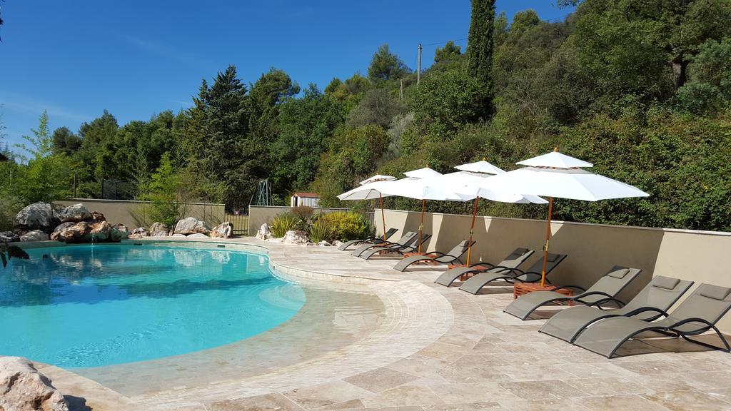 Domaine De Bertrandy Bed & Breakfast Allemagne-en-Provence Eksteriør bilde