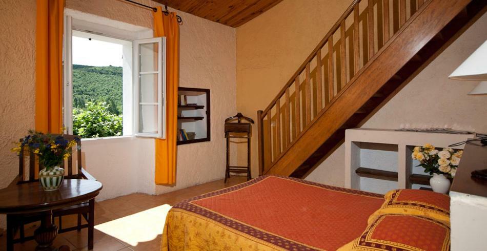 Domaine De Bertrandy Bed & Breakfast Allemagne-en-Provence Eksteriør bilde